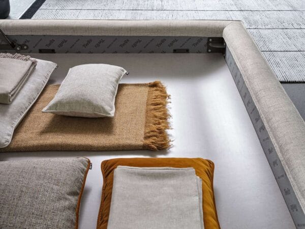 Academy Piuma Double Bed By Twils