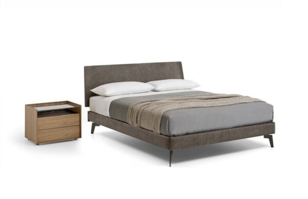 Aliante Padded 2.0 Double Bed By Logo