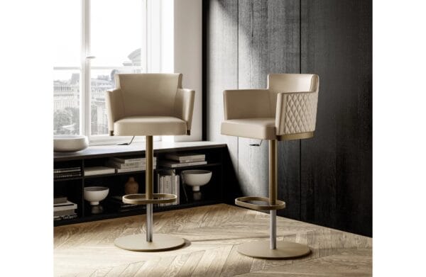 Ely Diamond Bar Stool By Eforma